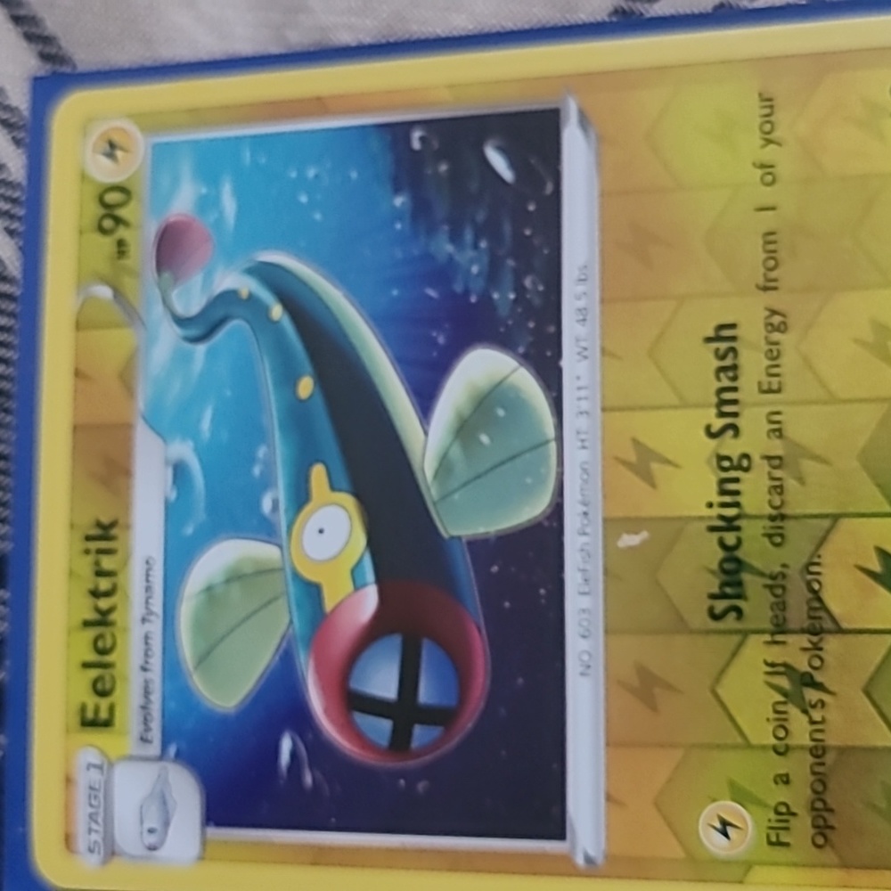 Eelektrik Vivid Voltage Pokémon Card 2020